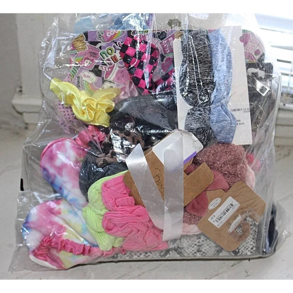 NEW - 30 Pcs Bundle - Scrunchies, Headbands, Eye Mask, Mask Gift Set - GOOD DEAL
